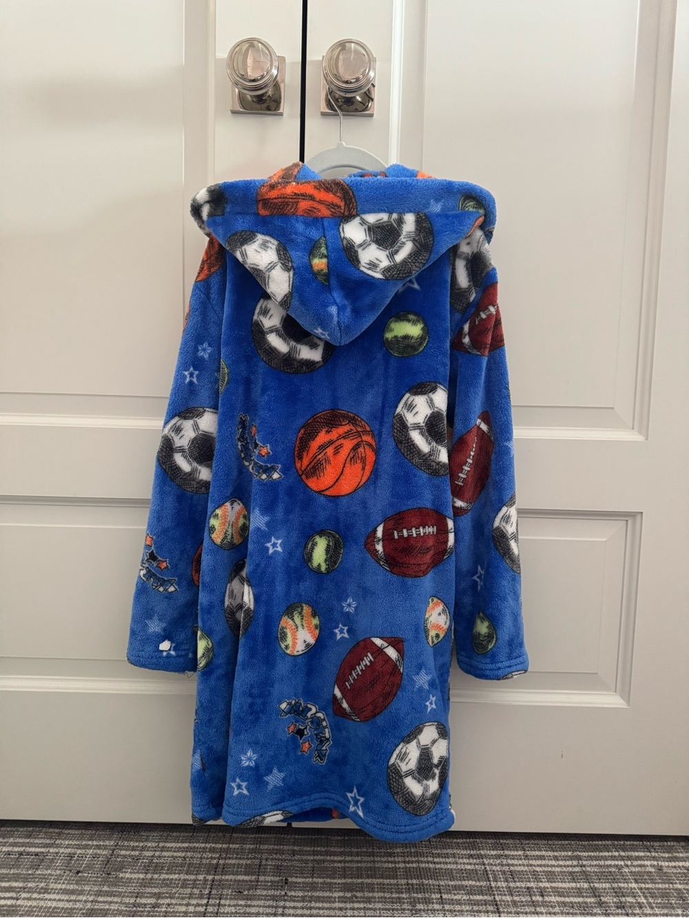 Kids Sports Fleece Hooded Robe - Picture 4 of 4